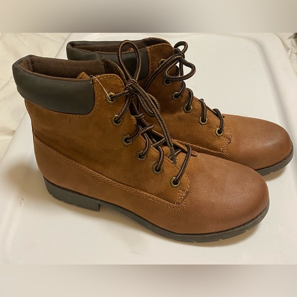 NIB Brash Lightweight Brown Lace Up Ankle Boots Size 10 - Picture 10 of 10